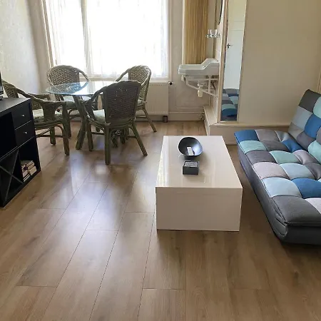 3 Kamers Met Keuken En Badkamer 希勒霍姆